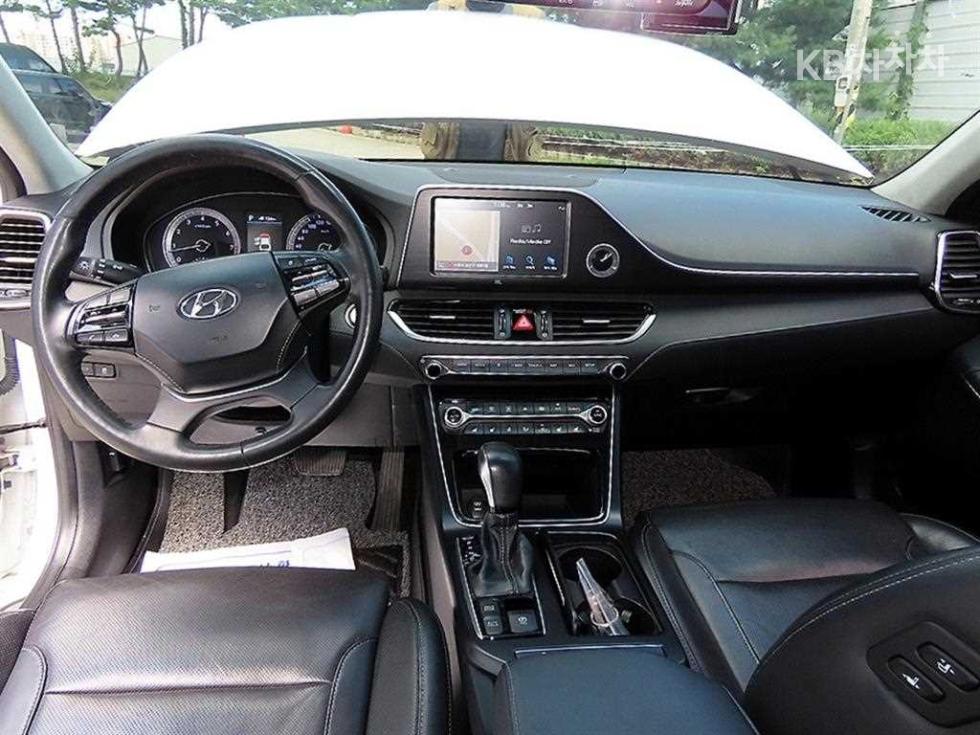 Hyundai Grandeur — miniaturë 7