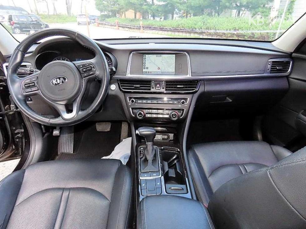 Kia K5 — miniaturë 7