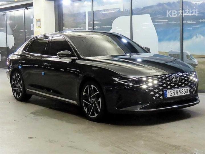 Hyundai Grandeur 2.5 Exclusice — foto 1