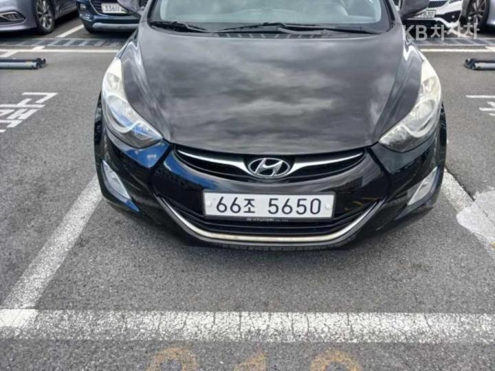 Hyundai Avante m16 gdi luxury — foto 1