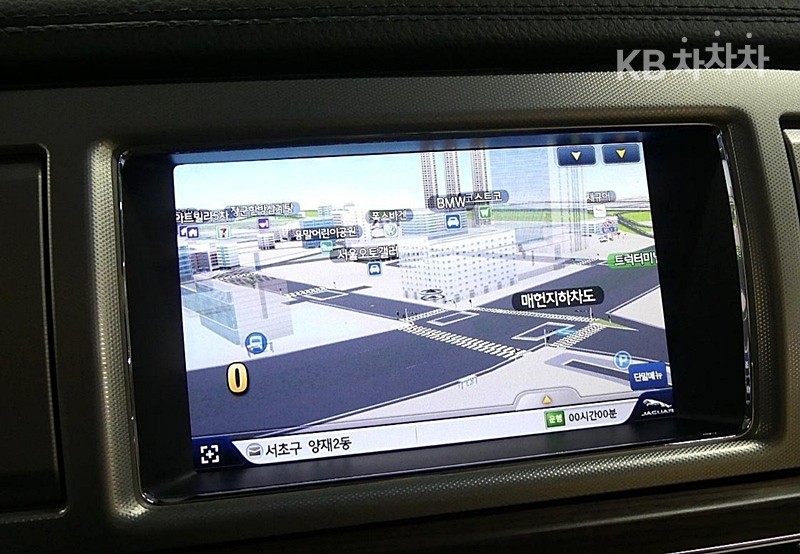 Jaguar XF — miniaturë 12