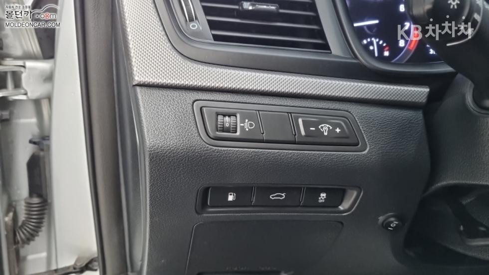Hyundai Sonata — miniaturë 16