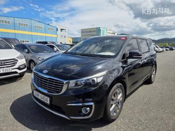 Kia Carnival 9인승 2.2 디젤 프레스티지 — foto 1