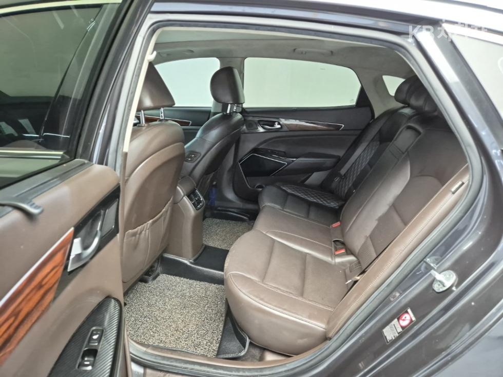 Kia K7 — miniaturë 12