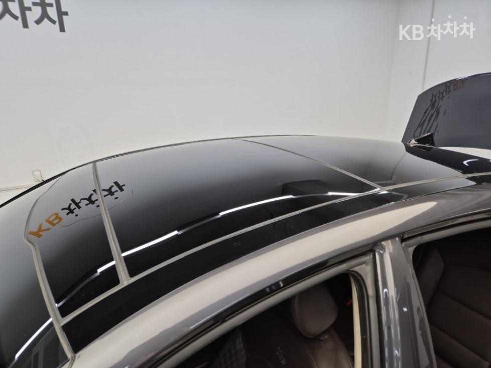 Kia K7 — miniaturë 13