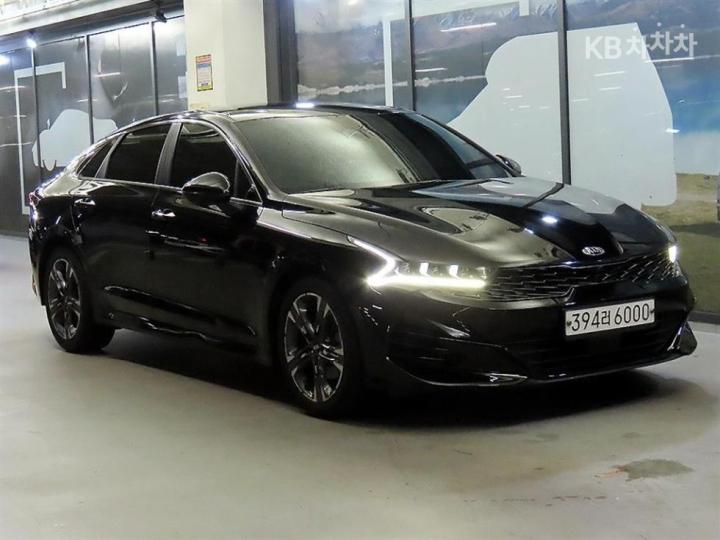 Kia K5 2.0 Noblesse — foto 1