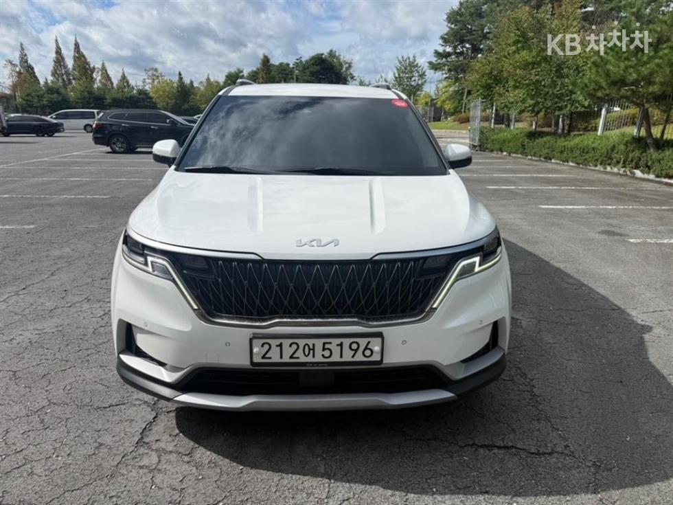 Kia Carnival D2.2 9인승 프레스티지 — foto 1