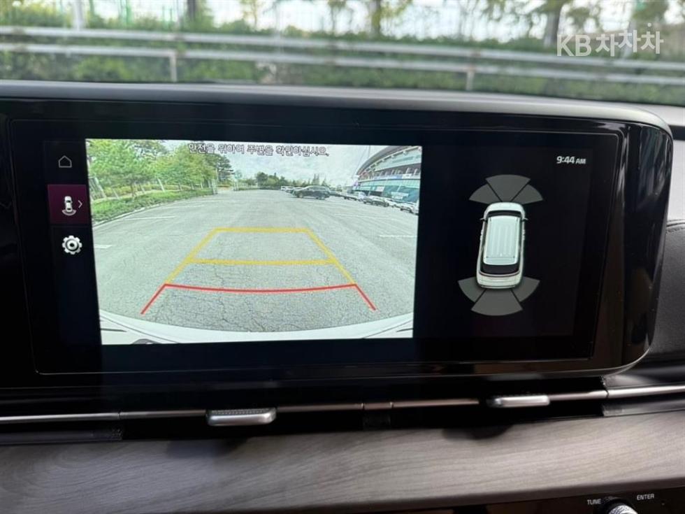 Kia Carnival — miniaturë 12