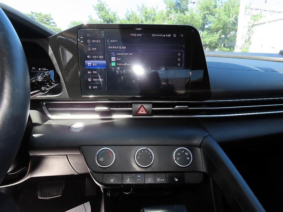 Hyundai Avante — miniaturë 13