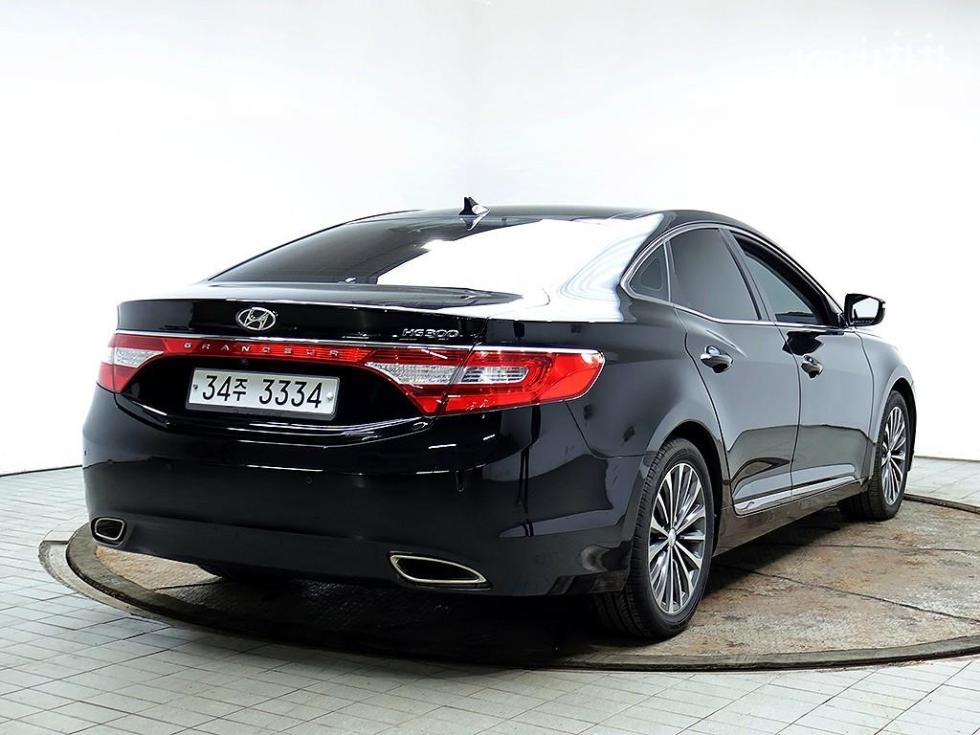 Hyundai Grandeur — miniaturë 4