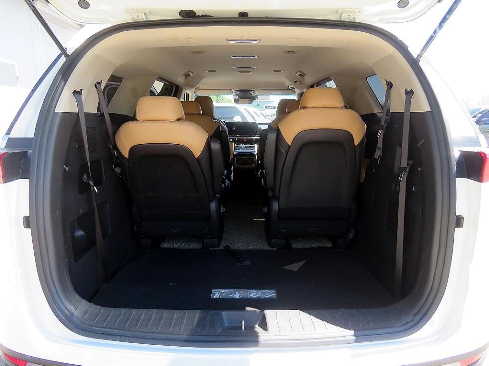 Kia Carnival — miniaturë 5