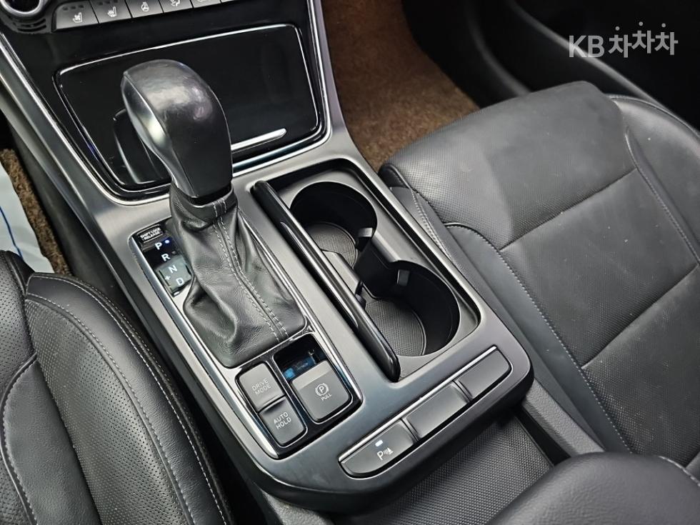 Hyundai Grandeur — miniaturë 8