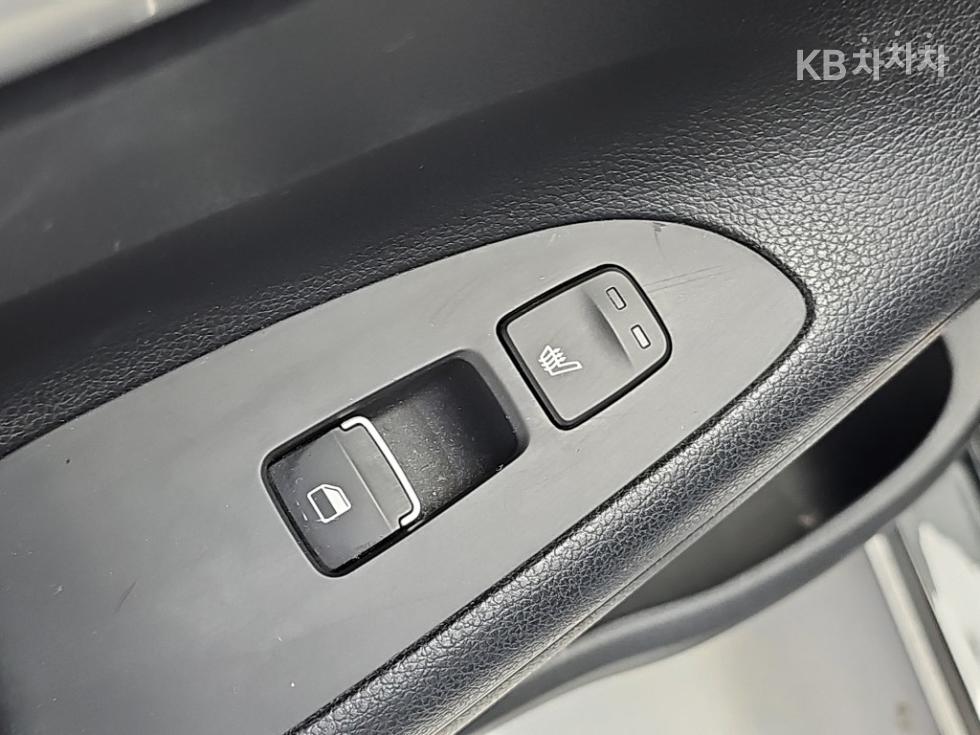 Hyundai Grandeur — miniaturë 13
