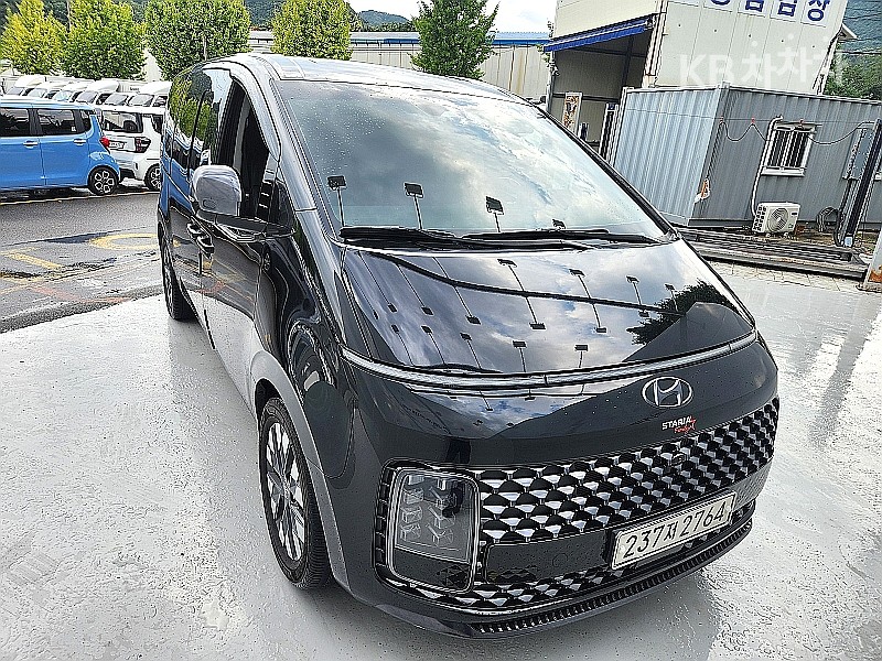 Hyundai Staria — miniaturë 2