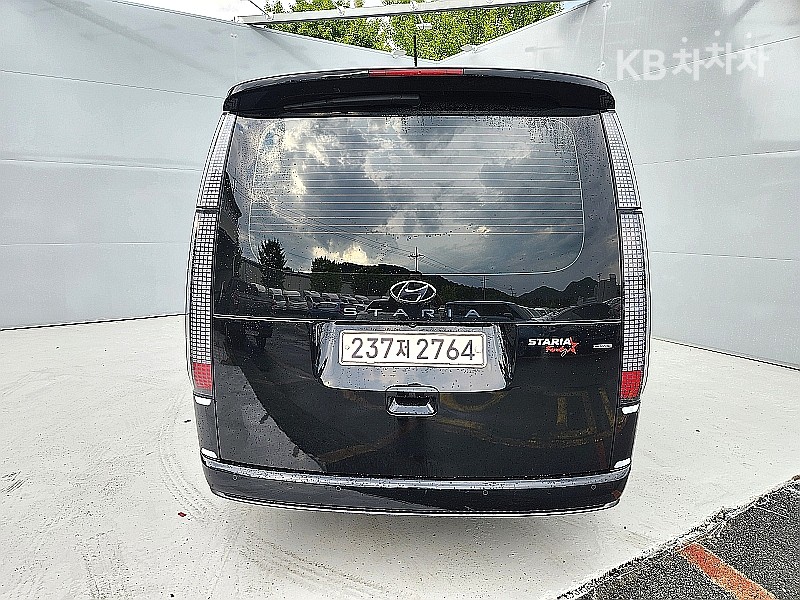 Hyundai Staria — miniaturë 5