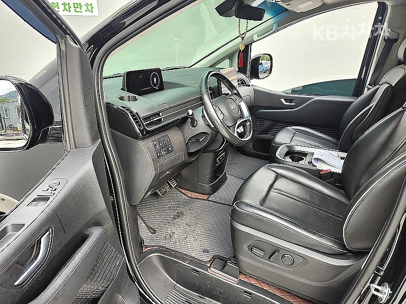 Hyundai Staria — miniaturë 9