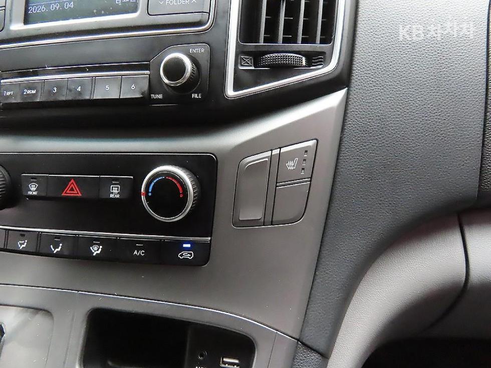 Hyundai Starex — miniaturë 14