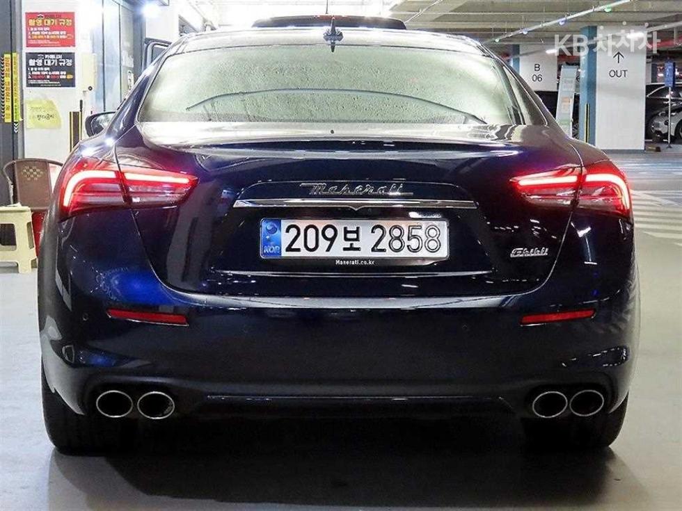 Maserati Ghibli — miniaturë 5