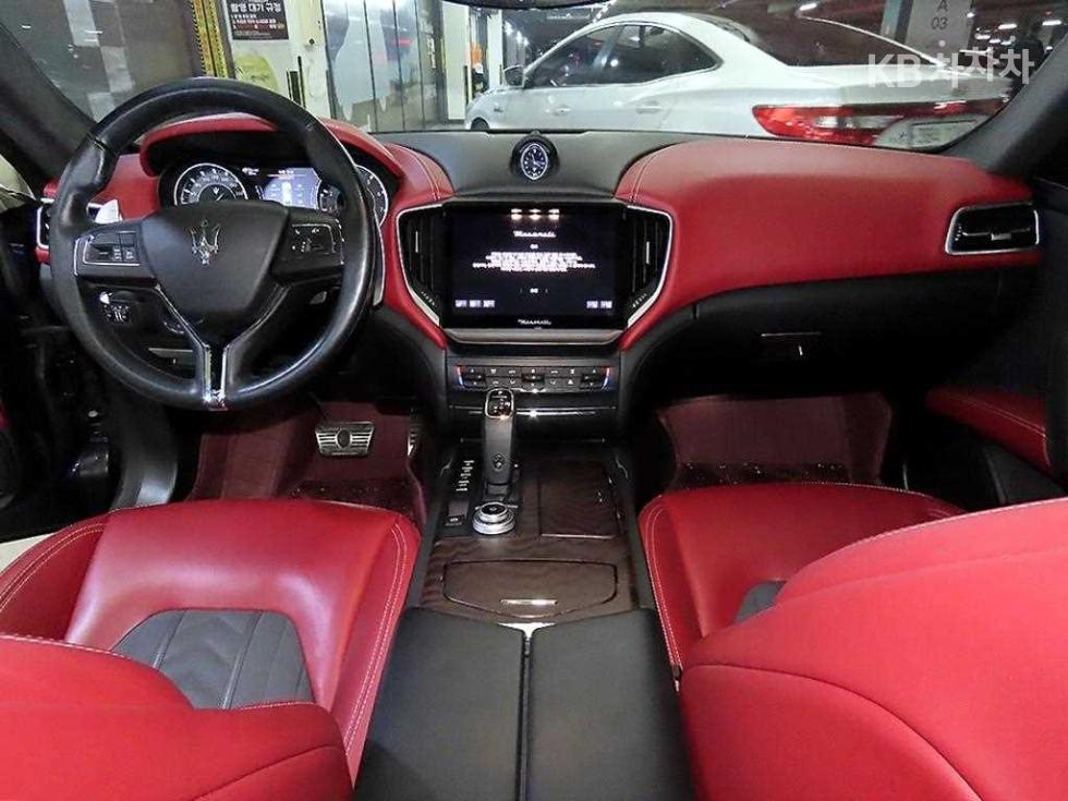 Maserati Ghibli — miniaturë 9