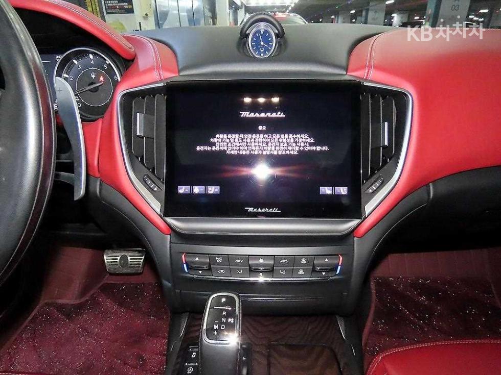 Maserati Ghibli — miniaturë 10