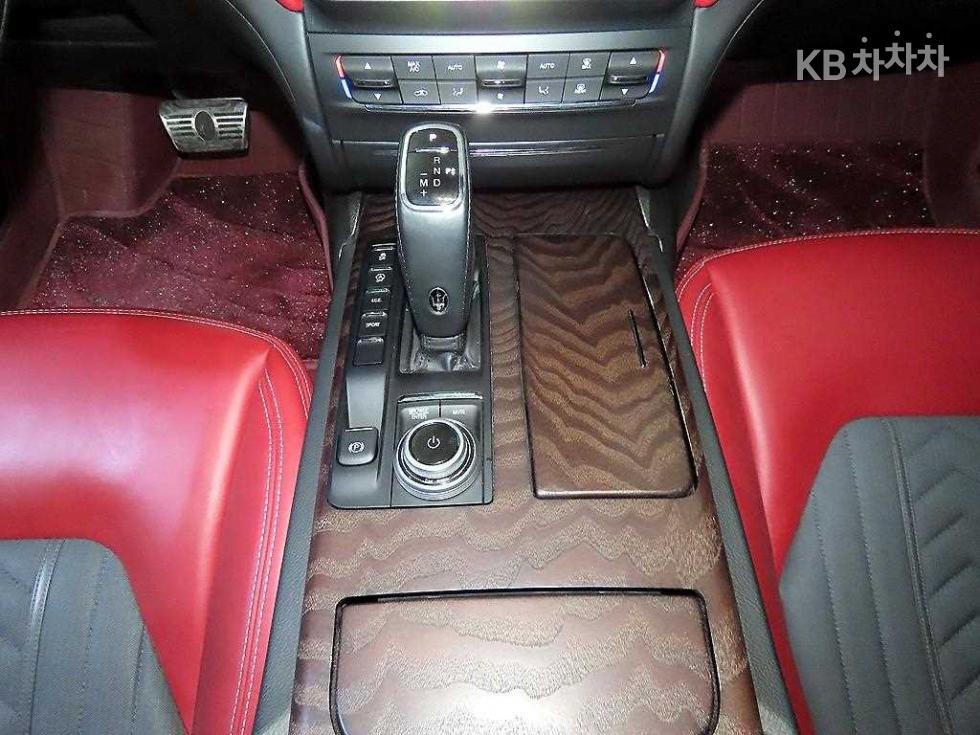 Maserati Ghibli — miniaturë 11