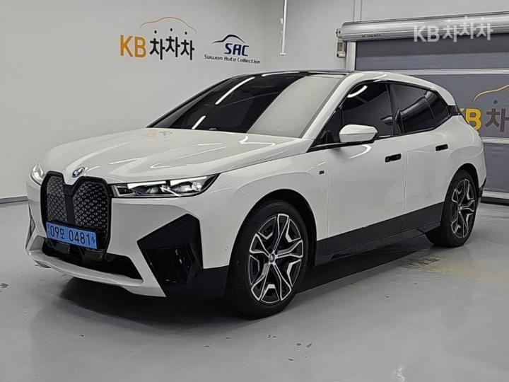 BMW iX M60 기본형 — foto 1