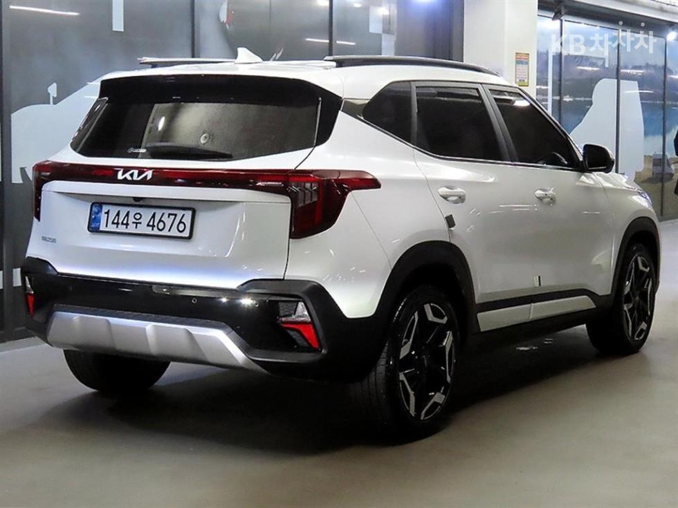 Kia Seltos SIGNATURE — фото 4