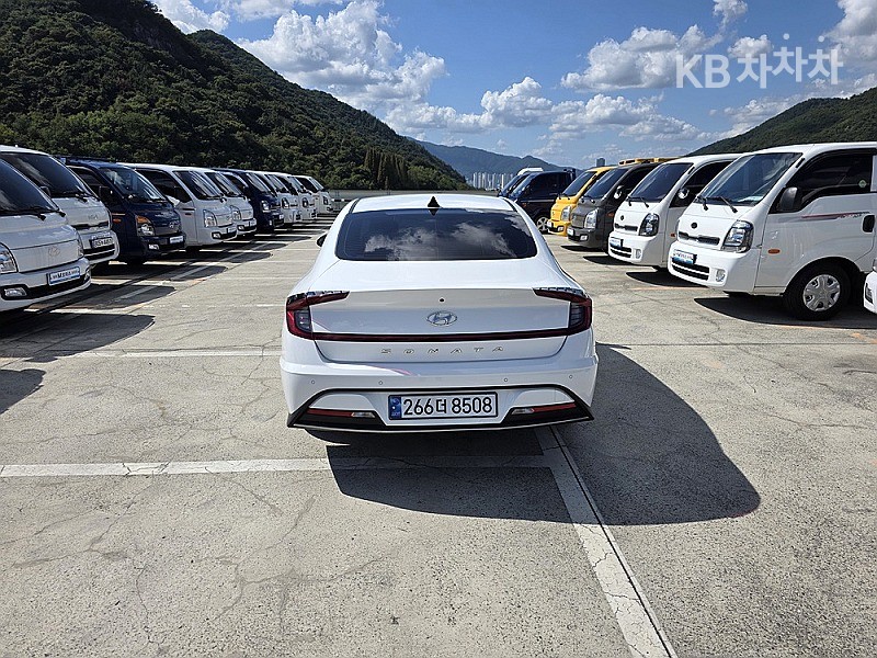 Hyundai Sonata Premium — фото 3