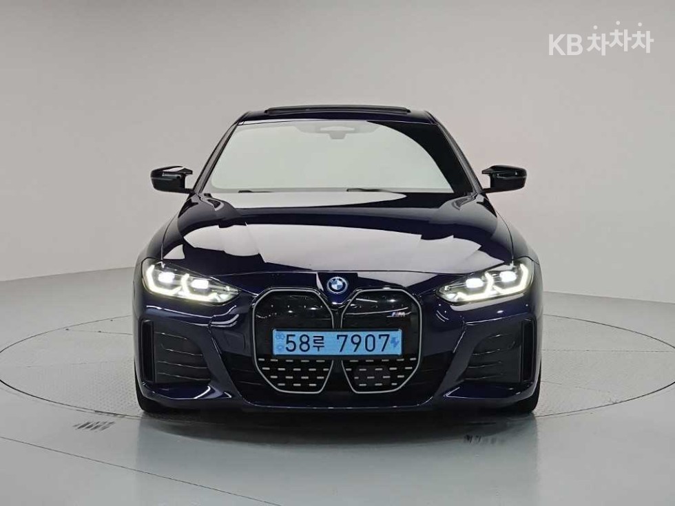 BMW i4 2022년식 BMW i4 M50 Pro