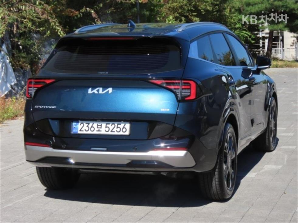 Kia Sportage Signature — фото 3