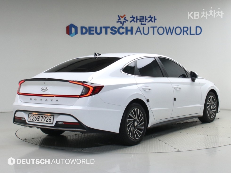 Hyundai Sonata PREMIUM PLUS — фото 3