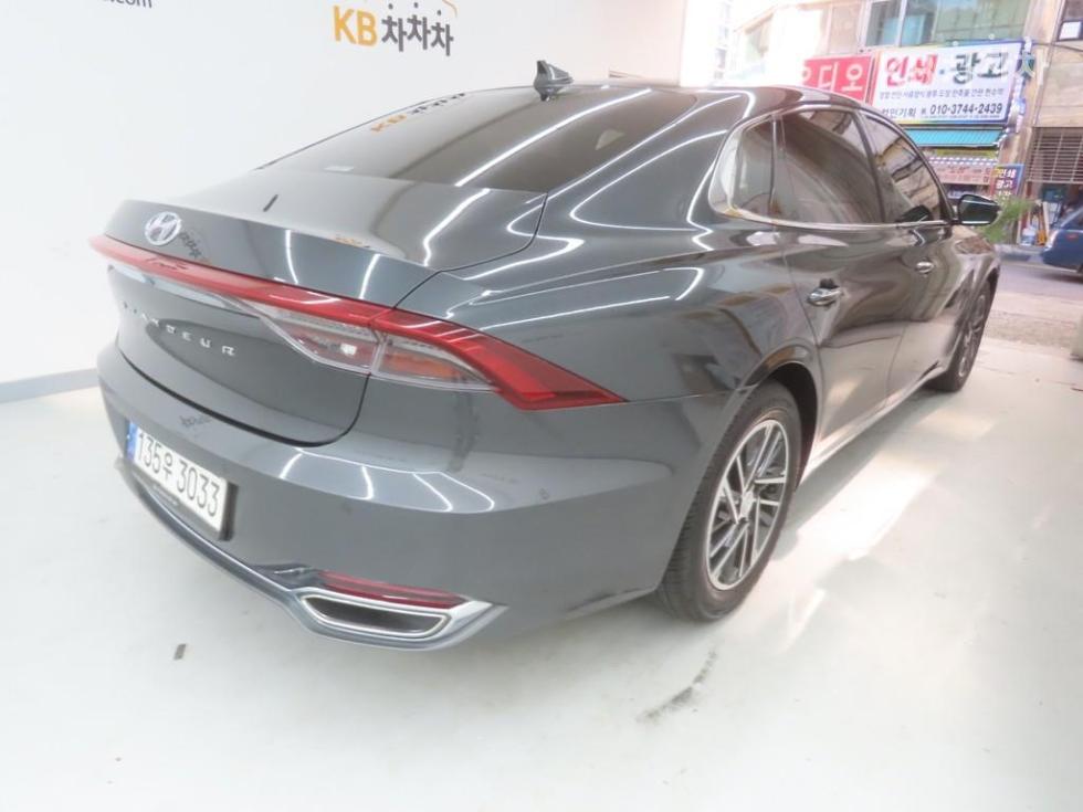 Hyundai Grandeur Premium — фото 4