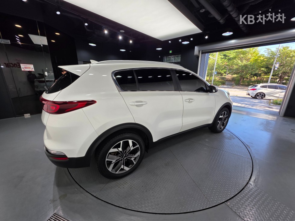 Kia Sportage PRESTIGE — фото 4