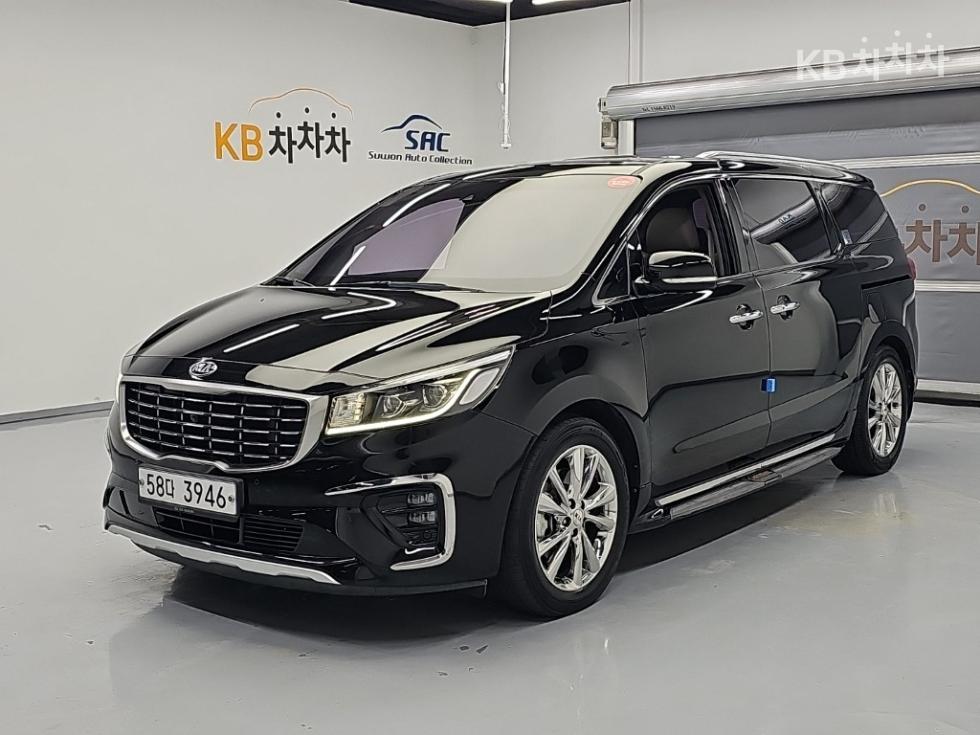 Kia Carnival Noblesse Special — фото 1