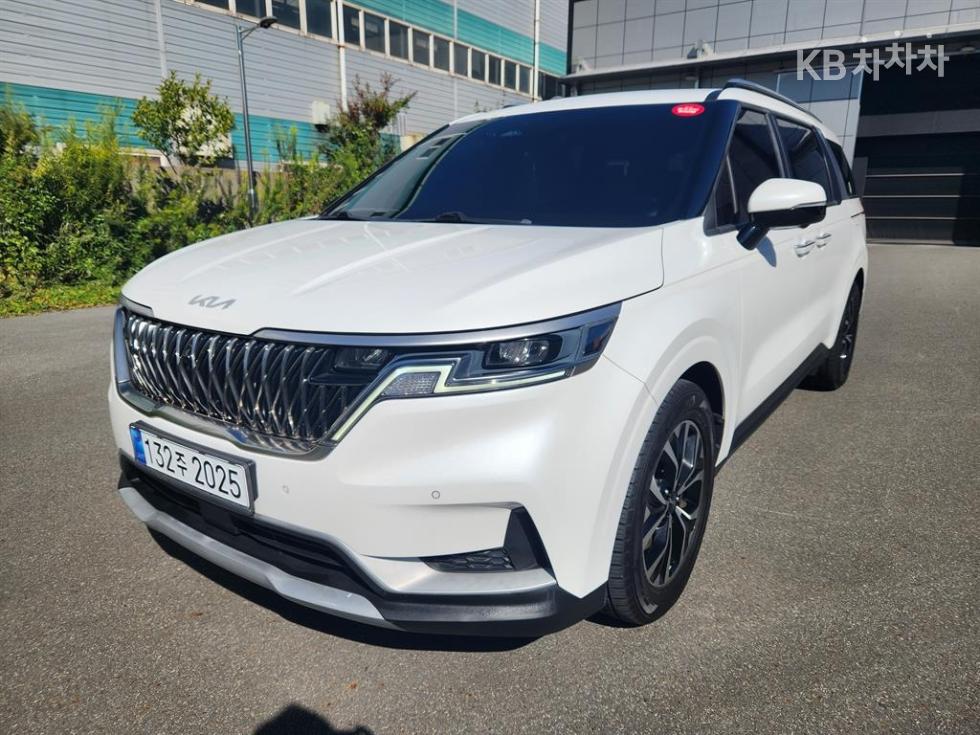 Kia Carnival PRESTIGE — фото 1
