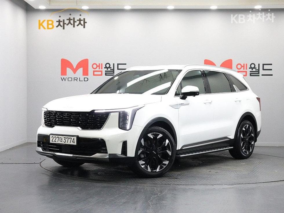 Kia Sorento SIGNATURE — фото 1