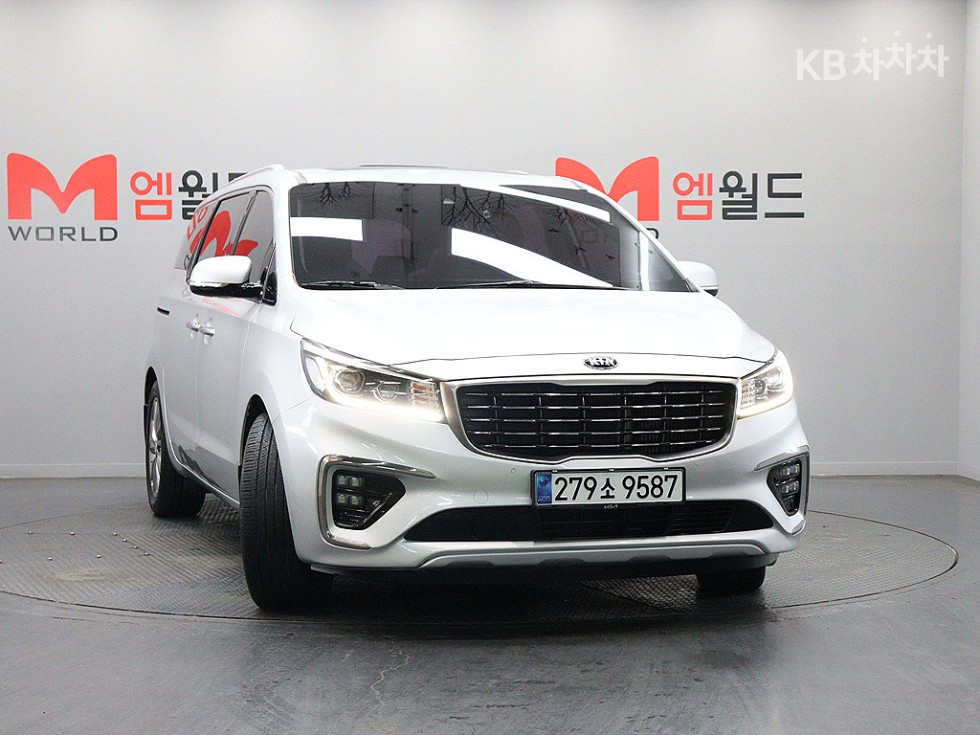Kia Carnival PRESTIGE — фото 2