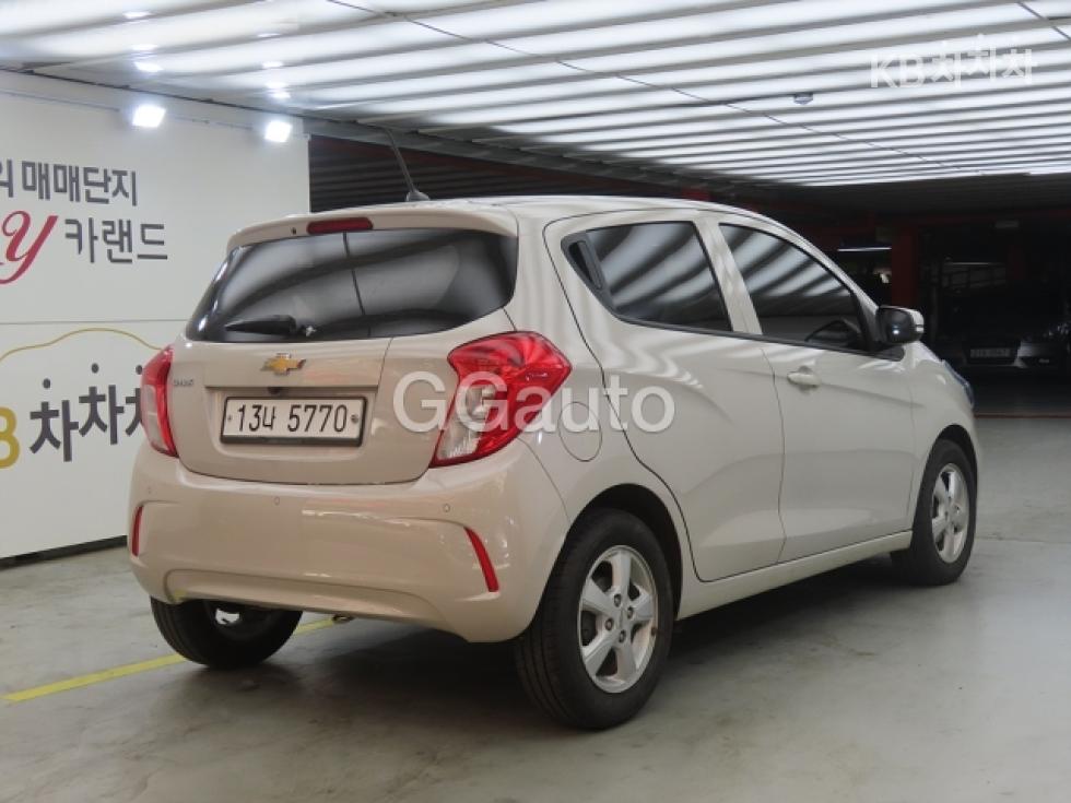 GM Korea Chevrolet Spark BASE MODEL — фото 4