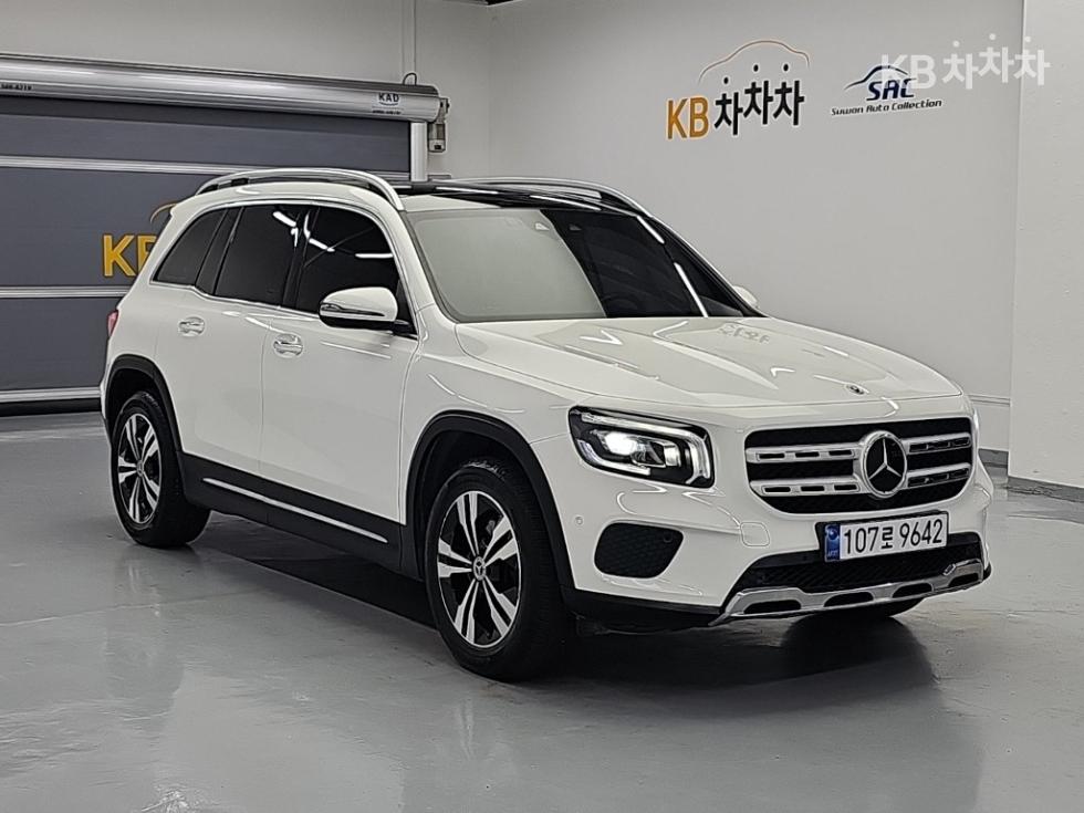 Mercedes-Benz GLB-Class — фото 4