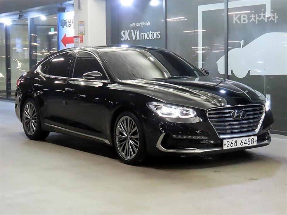 Hyundai Grandeur BASE MODEL — фото 1