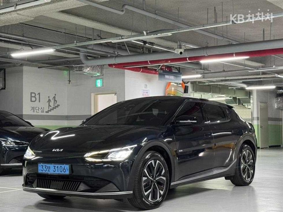 기아 EV6 2021년식 기아 EV6 스탠다드 4WD 에어