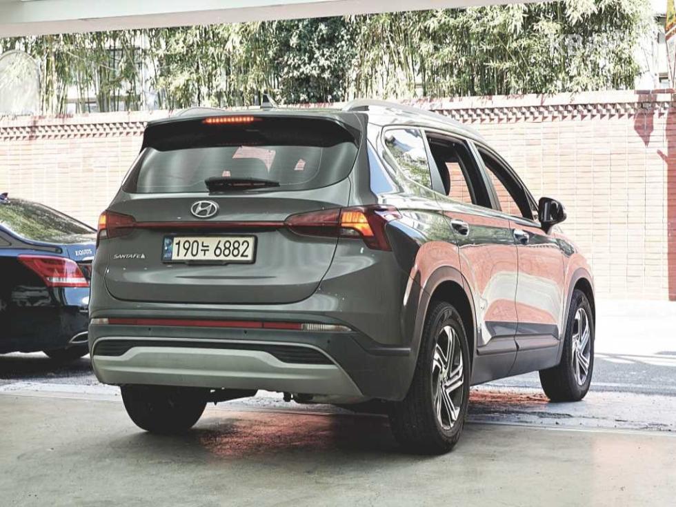 Hyundai Santa Fe PRESTIGE — фото 3