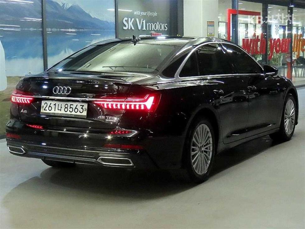 Audi A6 Premium — фото 4