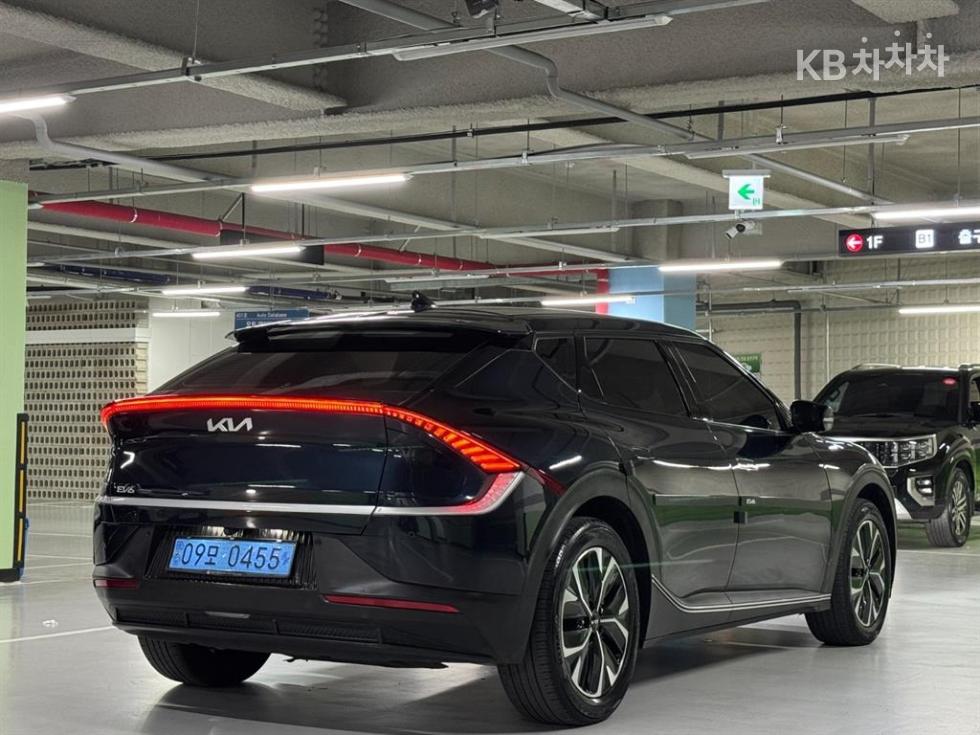 Kia EV6 — фото 3