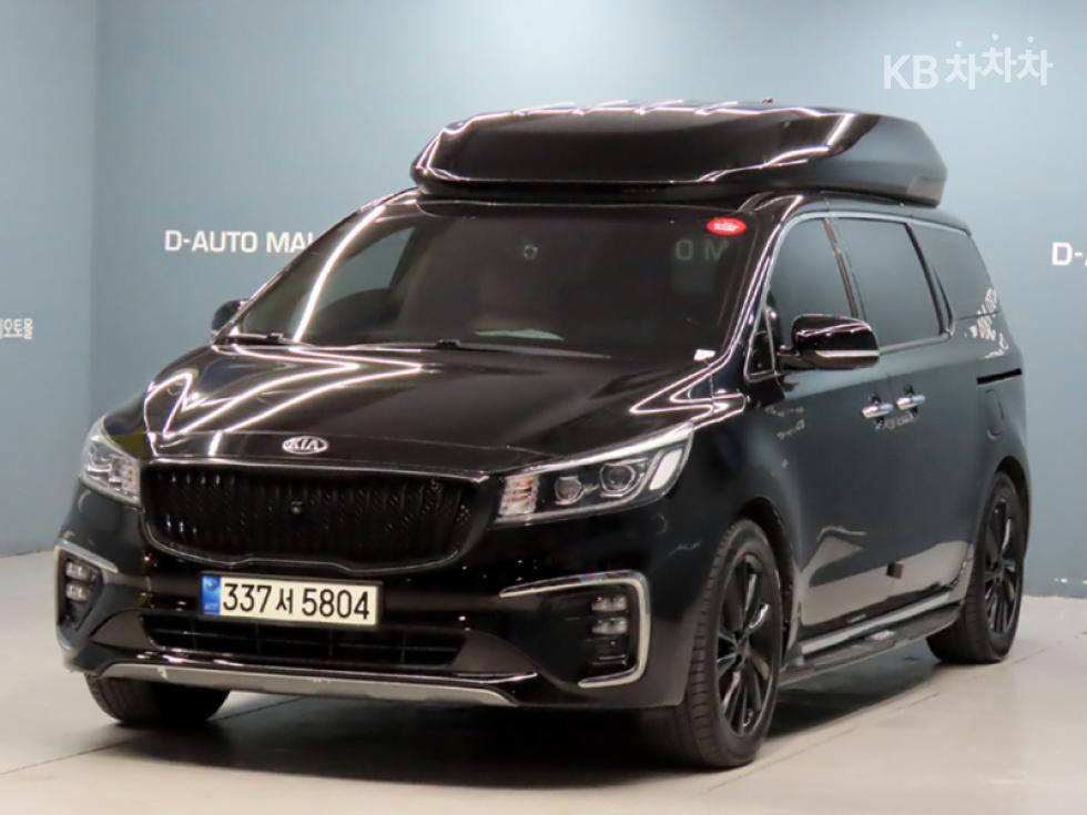 Kia Carnival Prestige High Roof — фото 1