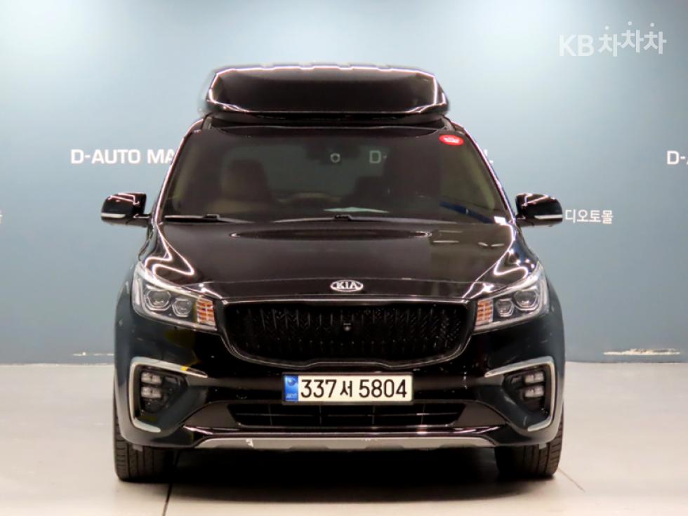 Kia Carnival Prestige High Roof — фото 2