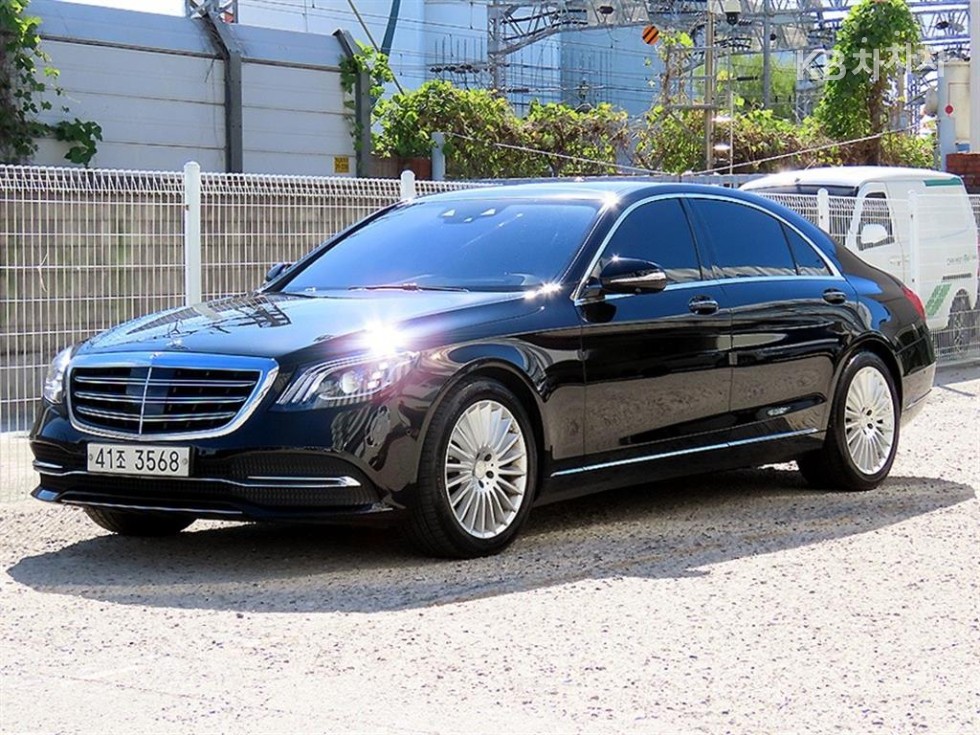Mercedes-Benz S-Class W222 — фото 2