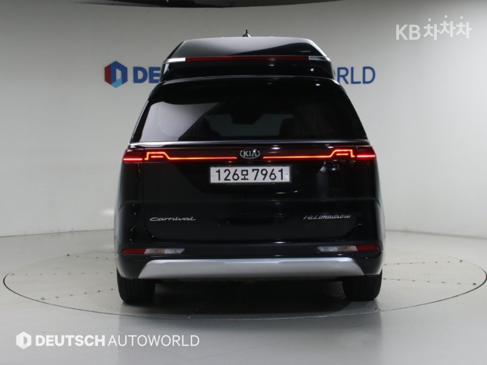 Kia Carnival SIGNATURE — фото 4