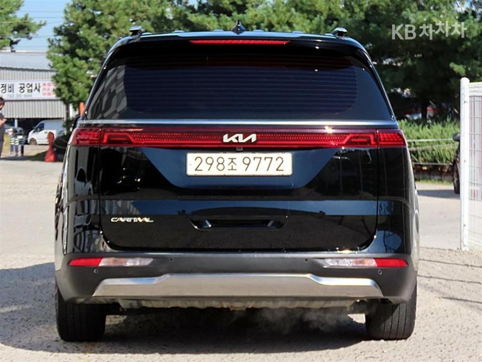 Kia Carnival SIGNATURE — фото 4