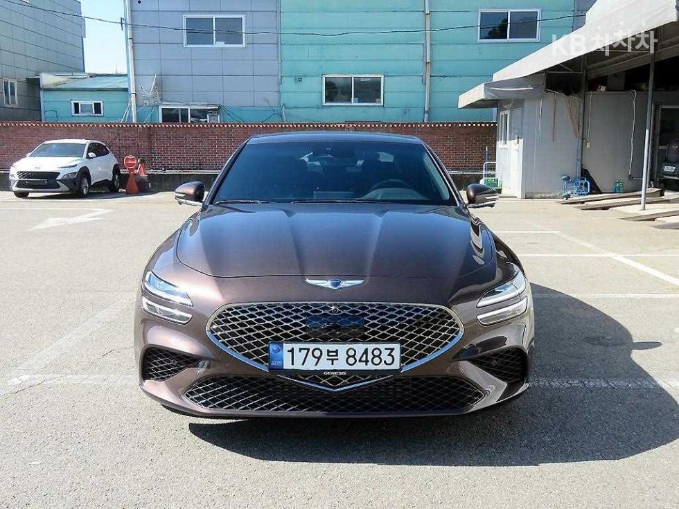 Genesis G70 STANDARD — фото 1